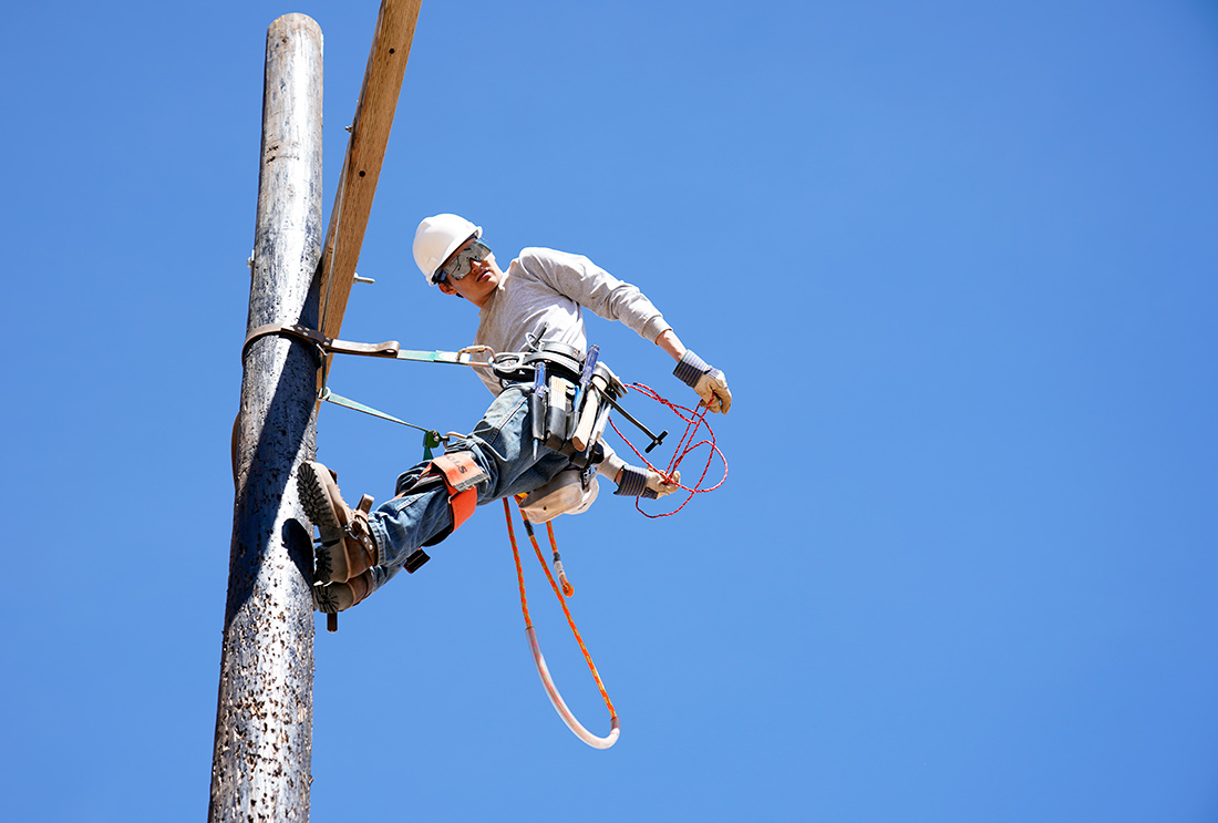 Partnership Brings Electric Lineworker Training Facility to Rio Rancho Campus